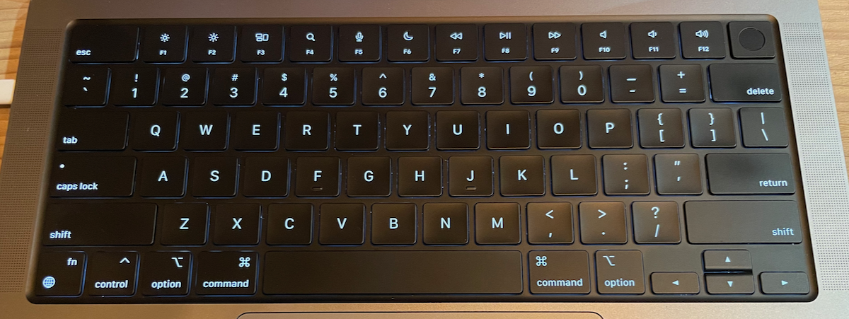 AliceレイアウトなKeychron V10を買いました（タッチタイピングできる